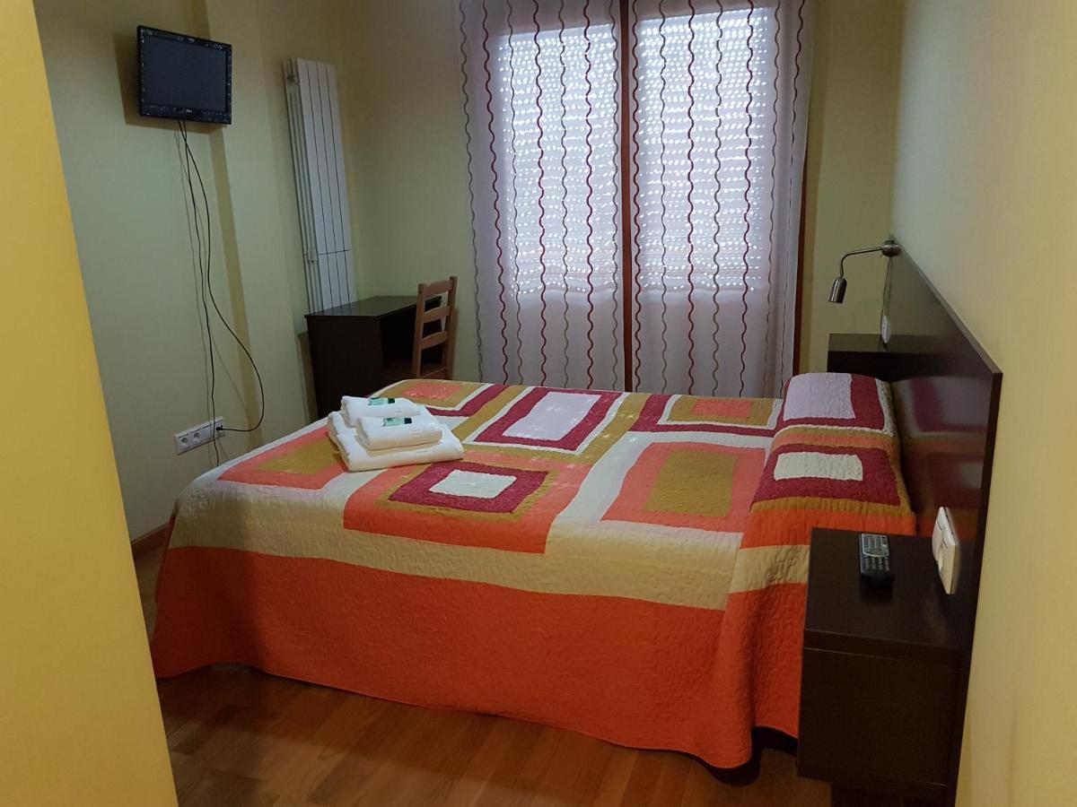 Apartamentos Casas Novas Silleda Kültér fotó